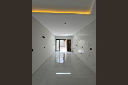 Casa para alugar com 2 quartos, 110m² em Parque São Lucas, São Paulo