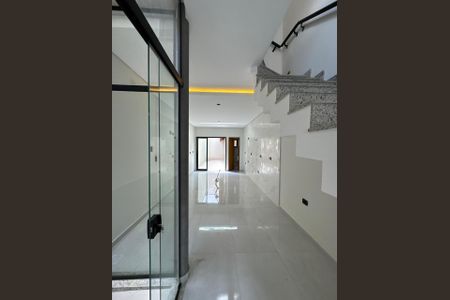 Casa para alugar com 2 quartos, 110m² em Parque São Lucas, São Paulo