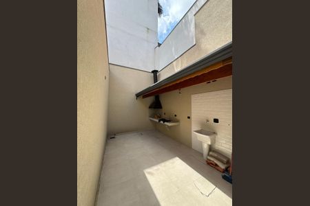 Casa para alugar com 110m², 2 quartos e 2 vagas