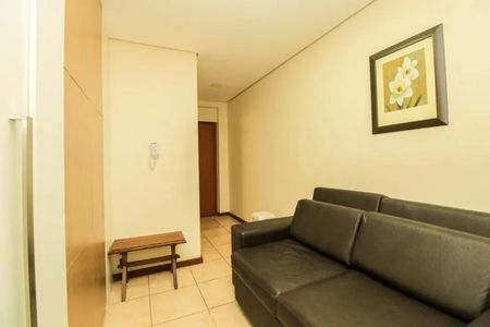 Apartamento para alugar com 2 quartos, 58m² em Estoril, Belo Horizonte