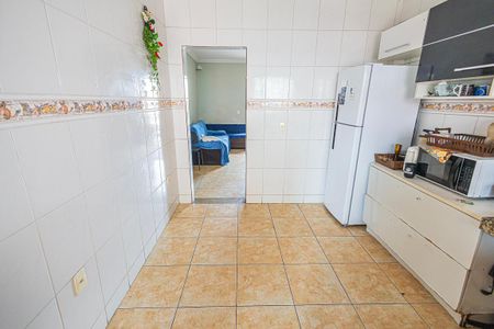 Casa para alugar com 180m², 2 quartos e 1 vagacasa 2: cozinha