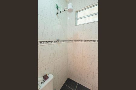 Casa para alugar com 180m², 2 quartos e 1 vagacasa 2: banheiro de serviço