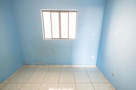 quarto 2 de casa à venda com 4 quartos, 180m² em Conjunto Confisco, Belo Horizonte