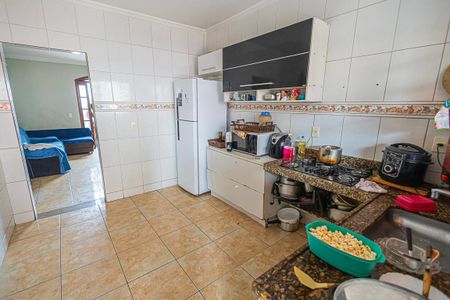 Casa para alugar com 180m², 2 quartos e 1 vagacasa 2: cozinha