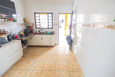 Casa para alugar com 180m², 2 quartos e 1 vagacasa 2: cozinha