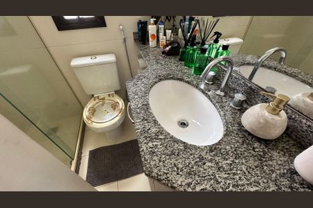 Apartamento à venda com 70m², 2 quartos e 1 vagaBanheiro
