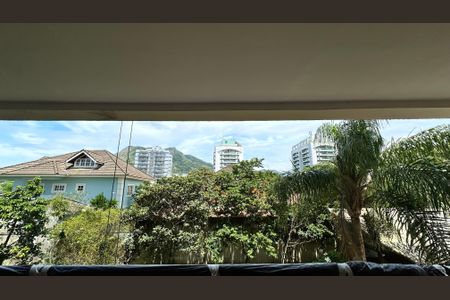 Apartamento à venda com 70m², 2 quartos e 1 vagaVaranda