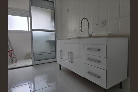 Apartamento para alugar com 76m², 3 quartos e 2 vagas Apartamento para alugar com 76m², 3 quartos e 2 vagasCozinha e Área de Serviço