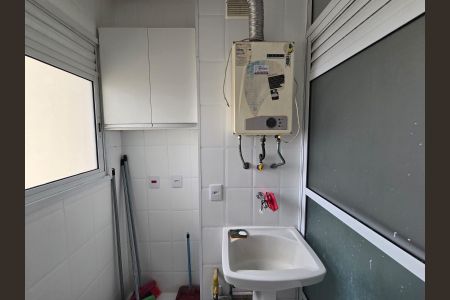 Apartamento para alugar com 76m², 3 quartos e 2 vagas Apartamento para alugar com 76m², 3 quartos e 2 vagasCozinha e Área de Serviço