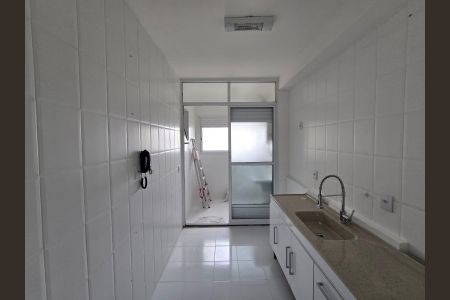 Apartamento para alugar com 76m², 3 quartos e 2 vagas Apartamento para alugar com 76m², 3 quartos e 2 vagasCozinha e Área de Serviço