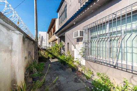 Casa à venda com 480m², 6 quartos e 2 vagas Casa à venda com 480m², 6 quartos e 2 vagasVaranda da frente