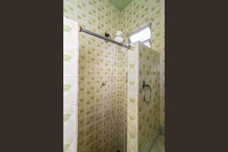 Casa à venda com 480m², 6 quartos e 2 vagas Casa à venda com 480m², 6 quartos e 2 vagasCasa dos fundos - Banheiro