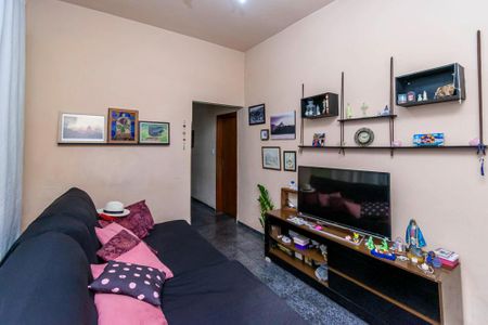 Casa à venda com 480m², 6 quartos e 2 vagas Casa à venda com 480m², 6 quartos e 2 vagasCasa da frente - Sala