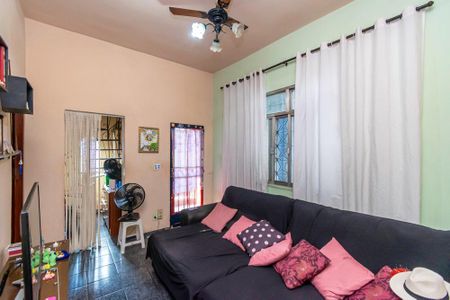 Casa da frente - Sala de casa à venda com 6 quartos, 480m² em Penha, Rio de Janeiro