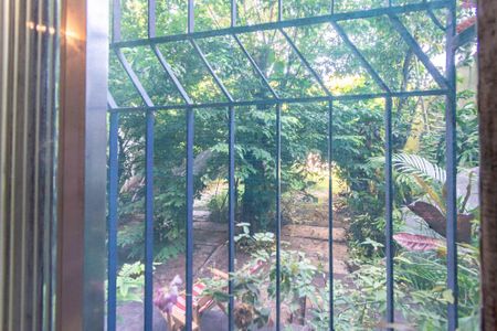 Casa à venda com 480m², 6 quartos e 2 vagas Casa à venda com 480m², 6 quartos e 2 vagasCasa da frente - Vista da Copa