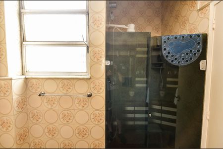 Apartamento à venda com 140m², 4 quartos e 1 vaga Apartamento à venda com 140m², 4 quartos e 1 vagaBanheiro 2