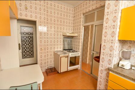 Apartamento à venda com 140m², 4 quartos e 1 vaga Apartamento à venda com 140m², 4 quartos e 1 vagaCozinha