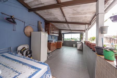 Casa à venda com 267m², 4 quartos e 2 vagas