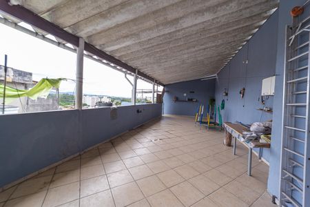 Casa à venda com 267m², 4 quartos e 2 vagas