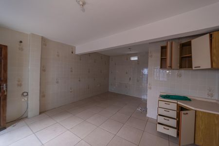 Casa à venda com 267m², 4 quartos e 2 vagas