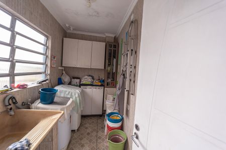 Casa à venda com 267m², 4 quartos e 2 vagas