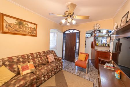 Casa à venda com 4 quartos, 267m² em Cangaiba, São Paulo