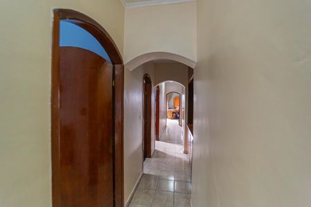 Casa à venda com 267m², 4 quartos e 2 vagas