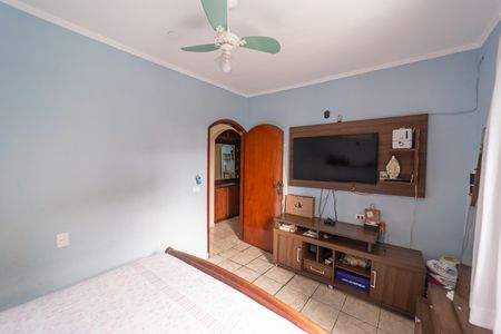 Casa à venda com 267m², 4 quartos e 2 vagas