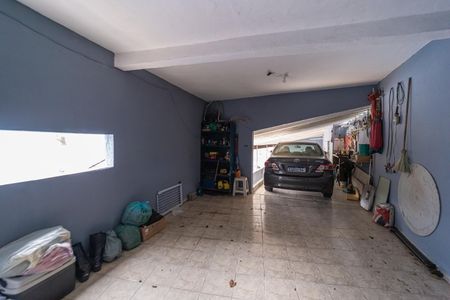 Casa à venda com 267m², 4 quartos e 2 vagas