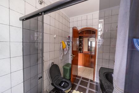 Casa à venda com 267m², 4 quartos e 2 vagas