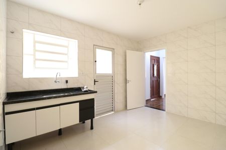 Casa para alugar com 140m², 3 quartos e 3 vagasCozinha