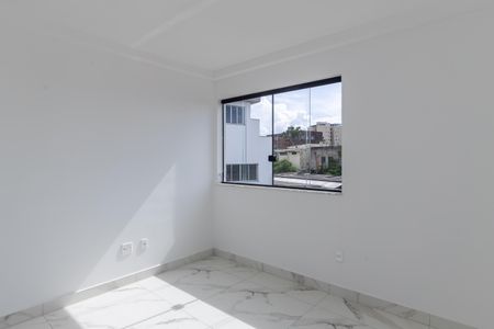 Sala de apartamento à venda com 2 quartos, 51m² em Rio Branco, Belo Horizonte