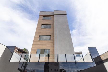 Apartamento à venda com 51m², 2 quartos e 1 vagaFachada
