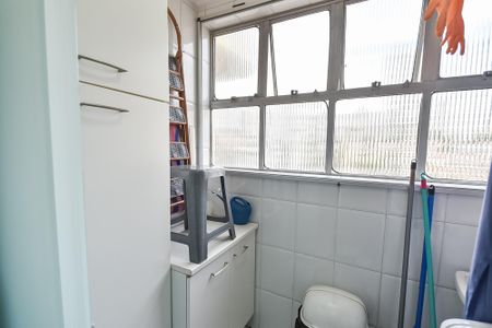 Apartamento à venda com 60m², 2 quartos e 1 vagaÁrea de serviço