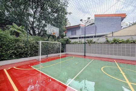 Apartamento para alugar com 216m², 3 quartos e 4 vagas Apartamento para alugar com 216m², 3 quartos e 4 vagasQuadra Esportiva