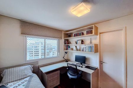 Apartamento para alugar com 216m², 3 quartos e 4 vagas Apartamento para alugar com 216m², 3 quartos e 4 vagasQuarto 1 - Suíte