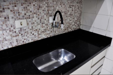 Apartamento para alugar com 65m², 2 quartos e 1 vagaDetalhe - Cozinha Americana e Área de Serviço