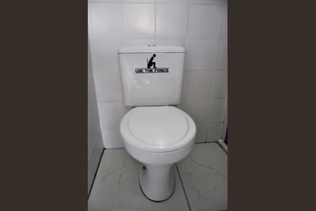 Apartamento para alugar com 65m², 2 quartos e 1 vagaDetalhe - Banheiro Social