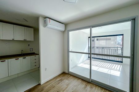 Sala de apartamento para alugar com 2 quartos, 80m² em Vila Zilda, São Paulo
