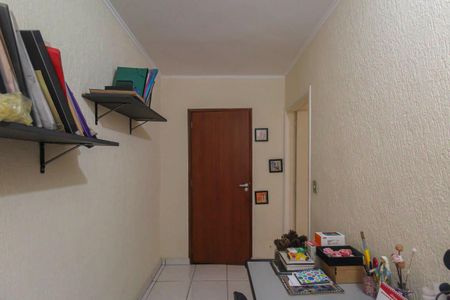 Casa à venda com 250m², 4 quartos e 4 vagas Casa à venda com 250m², 4 quartos e 4 vagasEscritorio