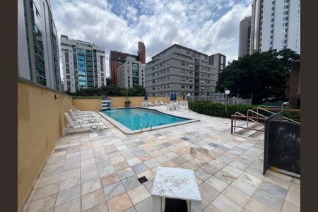 Apartamento para alugar com 48m², 1 quarto e 1 vaga