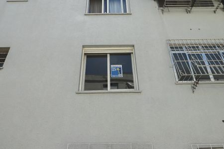 Apartamento para alugar com 72m², 2 quartos e sem vagaFachada