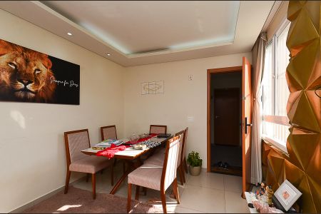 Sala Ambientes de apartamento para alugar com 2 quartos, 50m² em Novo Horizonte, Belo Horizonte