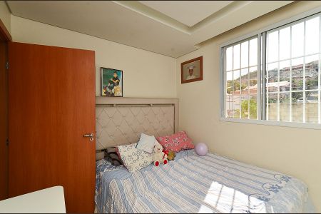 Quarto 1 de apartamento para alugar com 2 quartos, 50m² em Novo Horizonte, Belo Horizonte