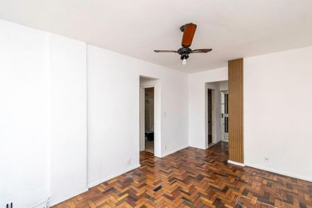 Sala de apartamento para alugar com 2 quartos, 65m² em Olaria, Rio de Janeiro