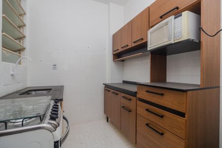 Cozinha de apartamento para alugar com 1 quarto, 40m² em Independência, Porto Alegre