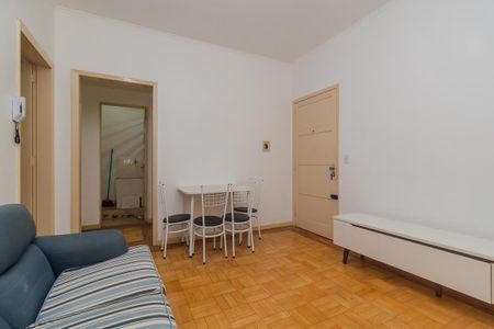 Sala de apartamento para alugar com 1 quarto, 40m² em Independência, Porto Alegre