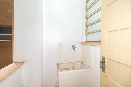 Área De serviço  de apartamento para alugar com 1 quarto, 40m² em Independência, Porto Alegre
