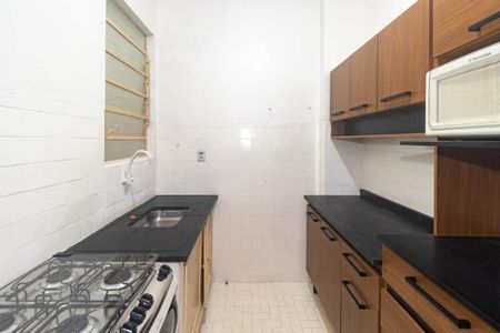 Cozinha de apartamento para alugar com 1 quarto, 40m² em Independência, Porto Alegre