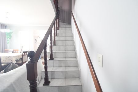 Escada de casa à venda com 3 quartos, 115m² em Cidade Ademar, São Paulo